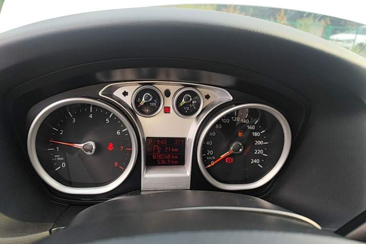 Used Ford Focus 2013 Hatchback Classic 1.8L Automatic Base Model Instrument Cluster