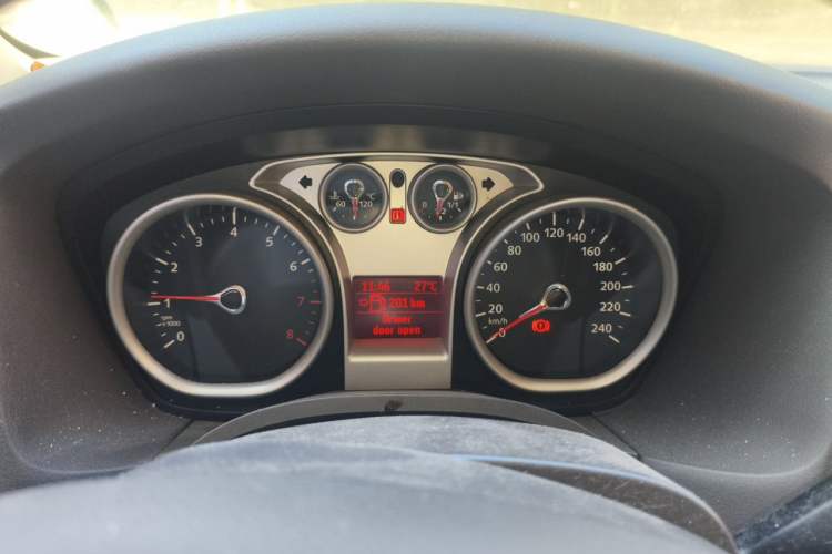 Used Ford Focus 2013 Hatchback Classic 1.8L Manual Fashion Edition Instrument Cluster