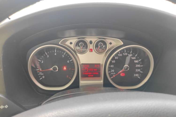 Used Ford Focus 2013 Hatchback Classic 1.8L Manual Base Model Instrument Cluster