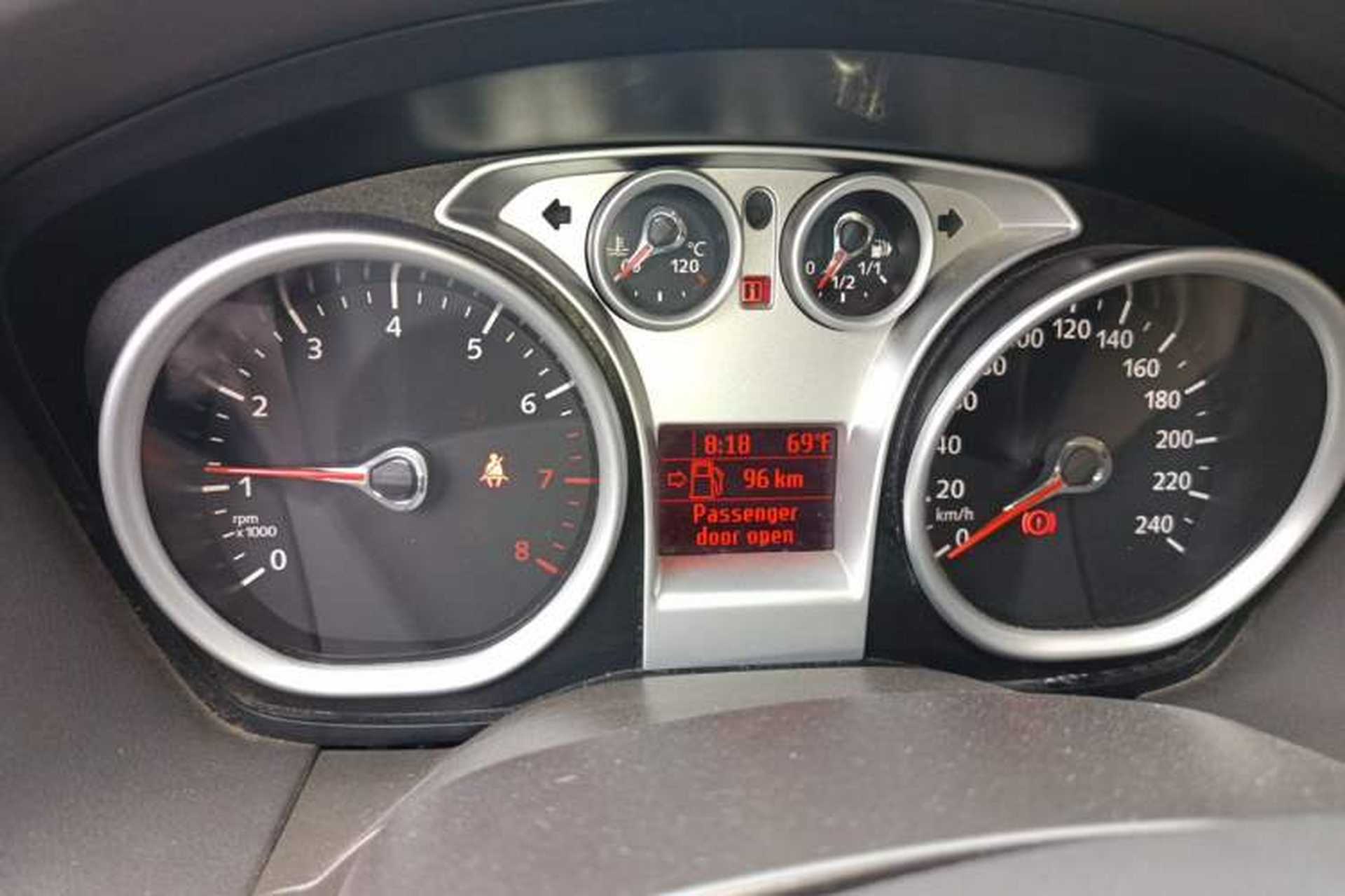 Used Ford Focus 2013 Hatchback Classic 1.8L Automatic Fashion Edition Instrument Cluster