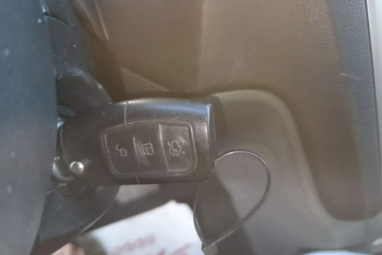 Used Ford Focus 2013 Hatchback Classic 1.8L Automatic Base Model Interior 1