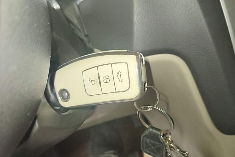Used Ford Focus 2013 Hatchback Classic 1.8L Automatic Fashion Edition Interior 1
