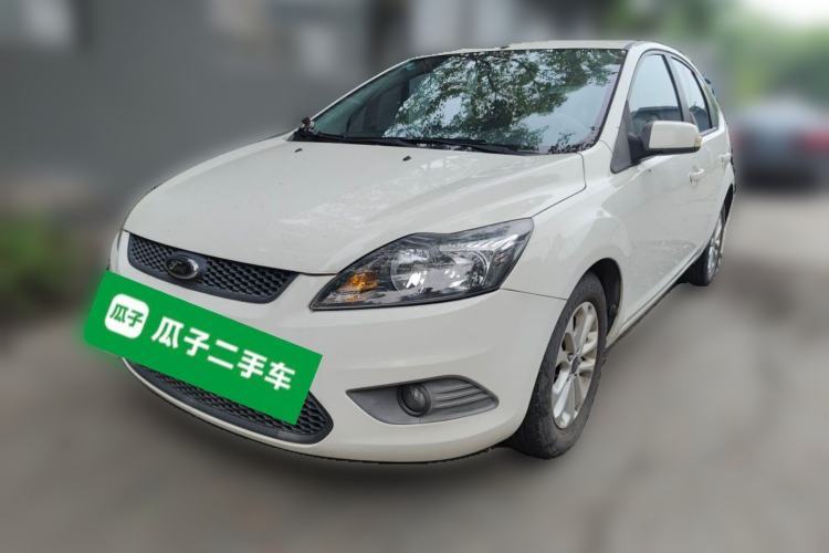 Used Ford Focus 2013 Hatchback Classic 1.8L Automatic Base Model Guazi used car, China used car export, Used car for sale, Used cars, Cheapest cars for sale