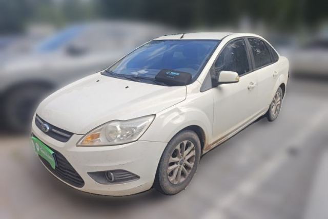 Ford Focus 2013 Sedan Classic 1.8L Manual Base Model usado