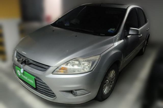 Used Ford Focus 2013 Sedan Classic 1.8L Manual Fashion Edition