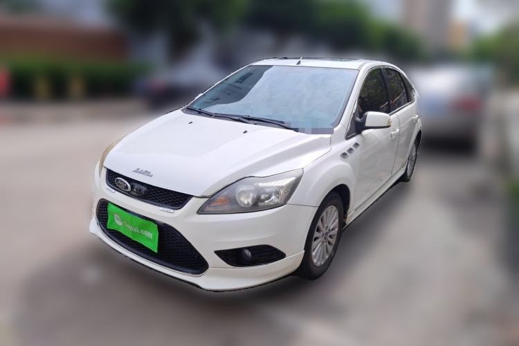 Ford Focus 2013 Hatchback Classic 1.8L Automatic Fashion Edition de segunda mano Guazi used car, China used car export, Used car for sale, Used  cars, Cheapest cars for sale
