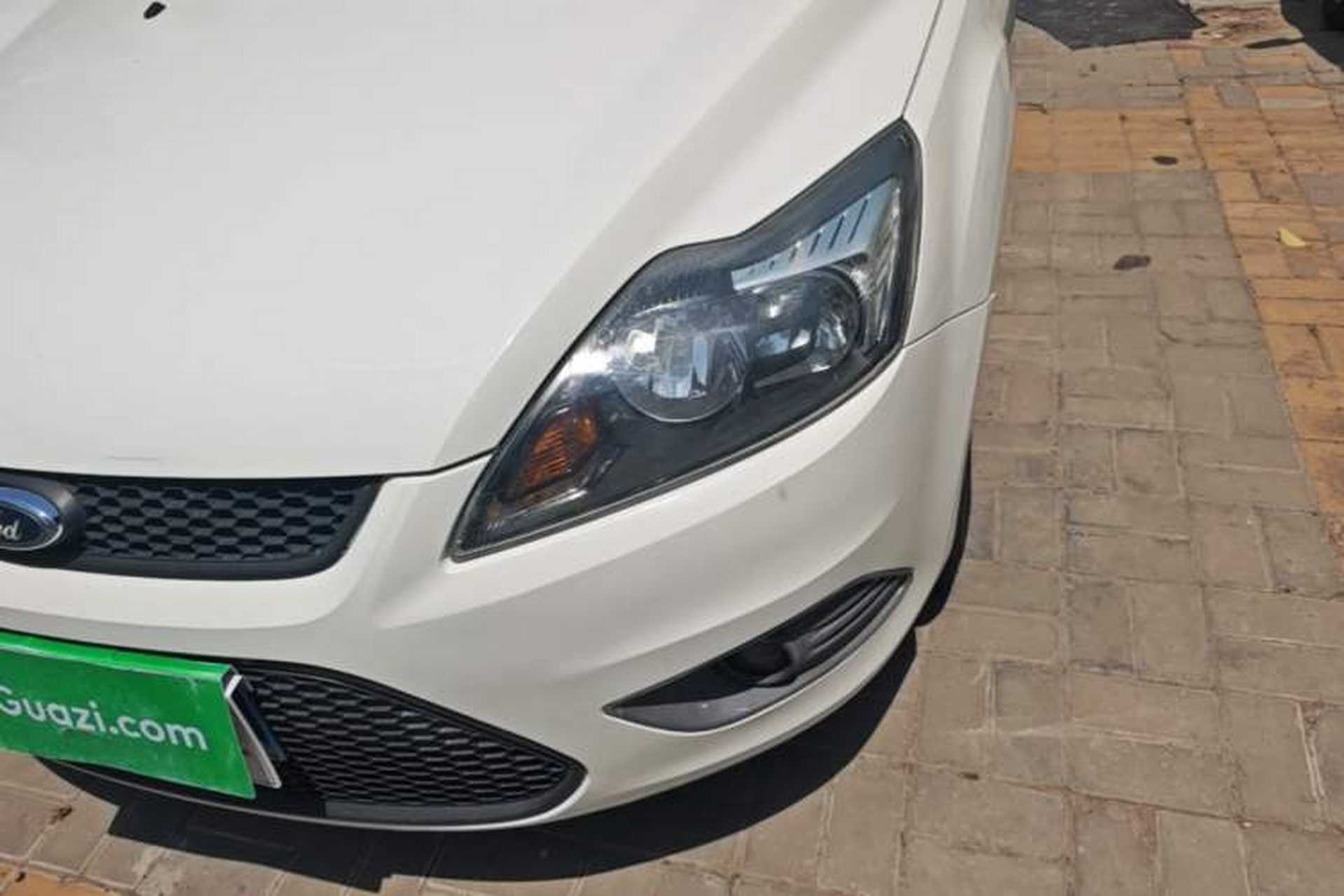 Used Ford Focus 2013 Hatchback Classic 1.8L Automatic Base Model Left Front Headlight