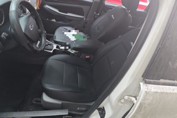 Used Ford Focus 2013 Hatchback Classic 1.8L Automatic Millionth Anniversary Edition Left Front Seat