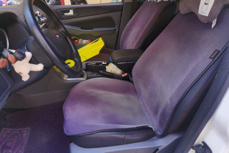 Used Ford Focus 2013 Hatchback Classic 1.8L Manual Base Model Left Front Seat