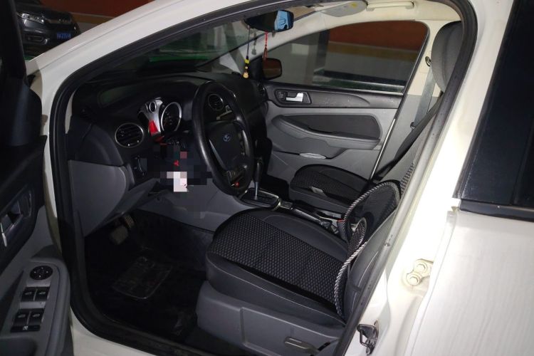 Used Ford Focus 2013 Hatchback Classic 1.8L Automatic Base Model Left Front Seat
