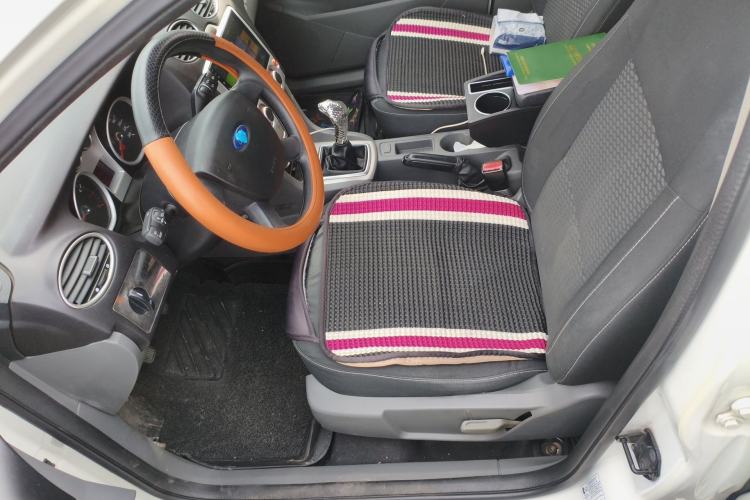 Used Ford Focus 2013 Hatchback Classic 1.8L Manual Base Model Left Front Seat