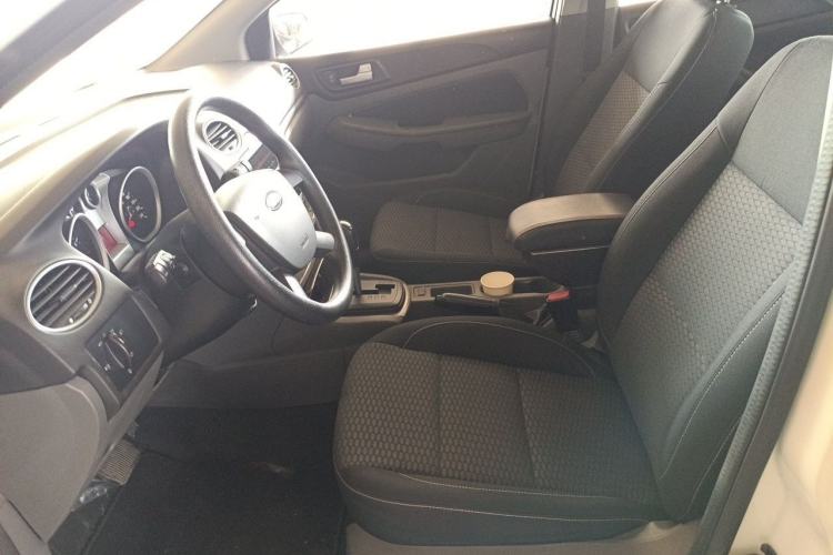 Used Ford Focus 2013 Hatchback Classic 1.8L Automatic Base Model Left Front Seat