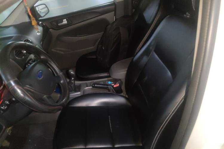 Used Ford Focus 2013 Hatchback Classic 1.8L Manual Millionth Anniversary Edition Left Front Seat