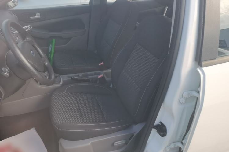 Used Ford Focus 2013 Hatchback Classic 1.8L Automatic Base Model Left Front Seat