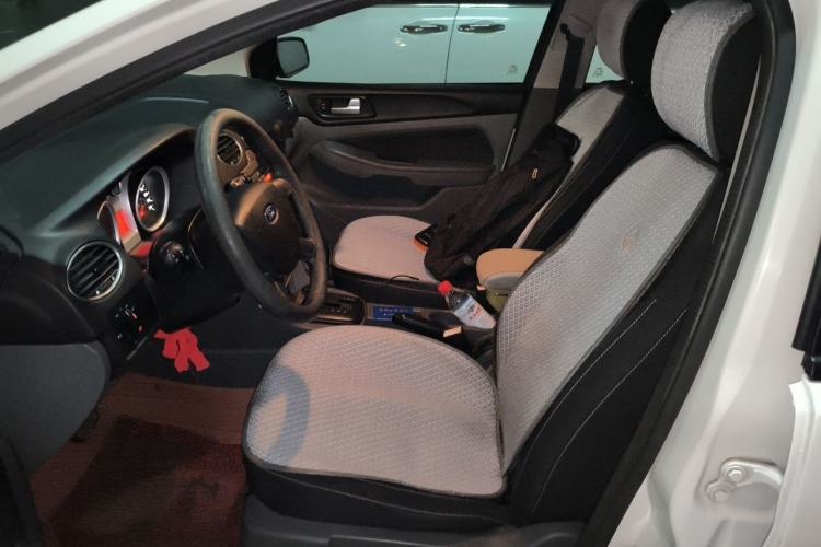 Used Ford Focus 2013 Hatchback Classic 1.8L Automatic Base Model Left Front Seat