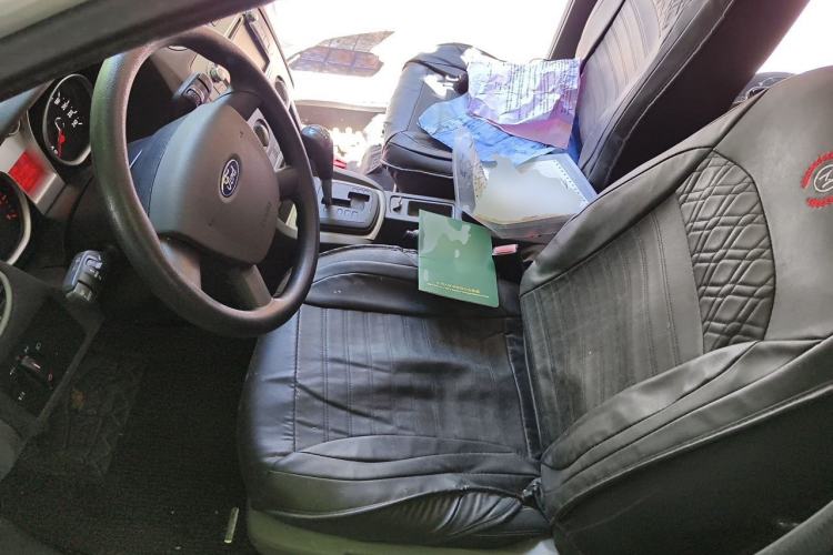 Used Ford Focus 2013 Hatchback Classic 1.8L Automatic Base Model Left Front Seat