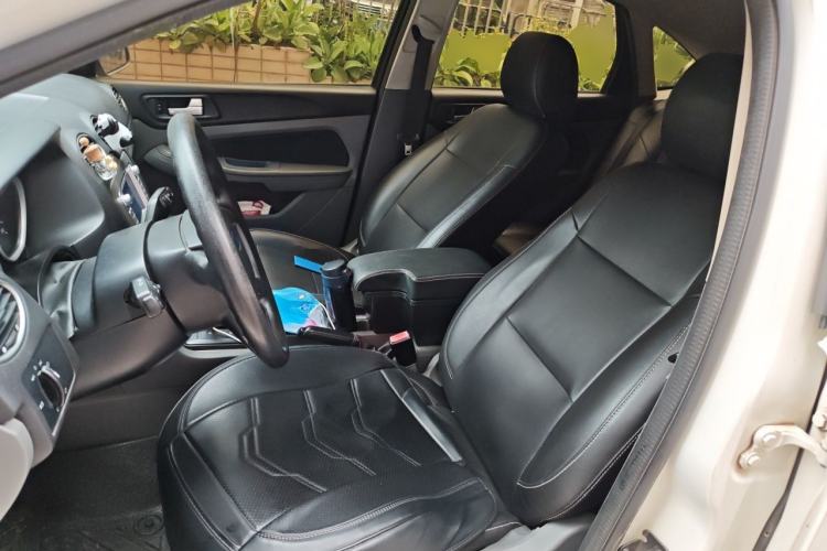 Used Ford Focus 2013 Hatchback Classic 1.8L Automatic Base Model Left Front Seat
