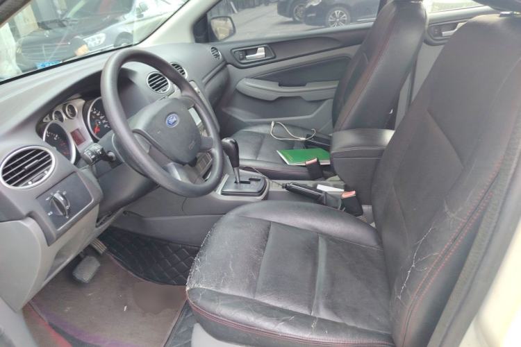 Used Ford Focus 2013 Hatchback Classic 1.8L Automatic Base Model Left Front Seat