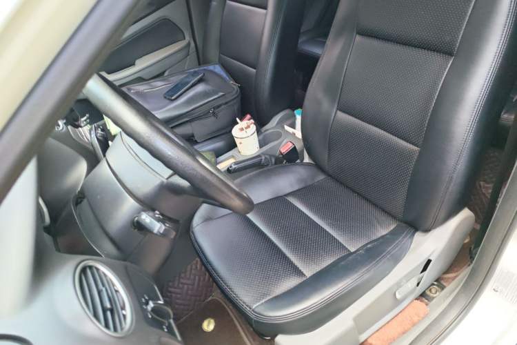 Used Ford Focus 2013 Hatchback Classic 1.8L Automatic Base Model Left Front Seat