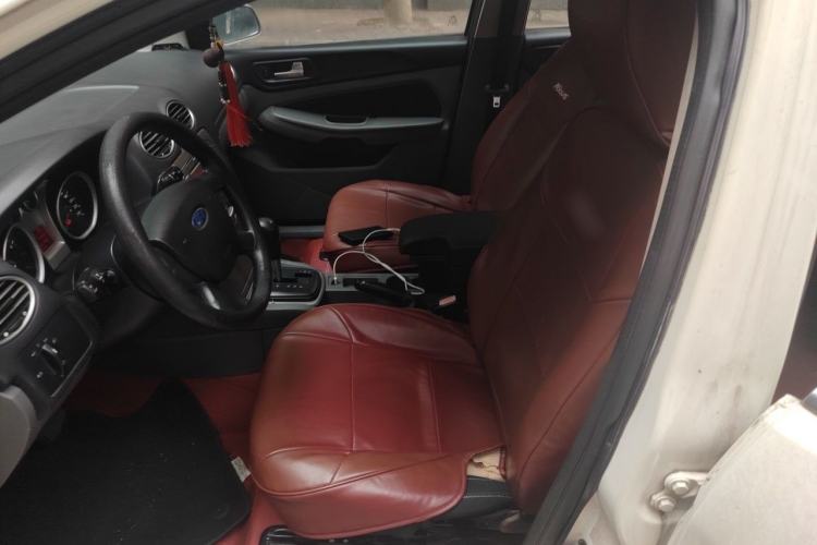 Used Ford Focus 2013 Hatchback Classic 1.8L Automatic Base Model Left Front Seat