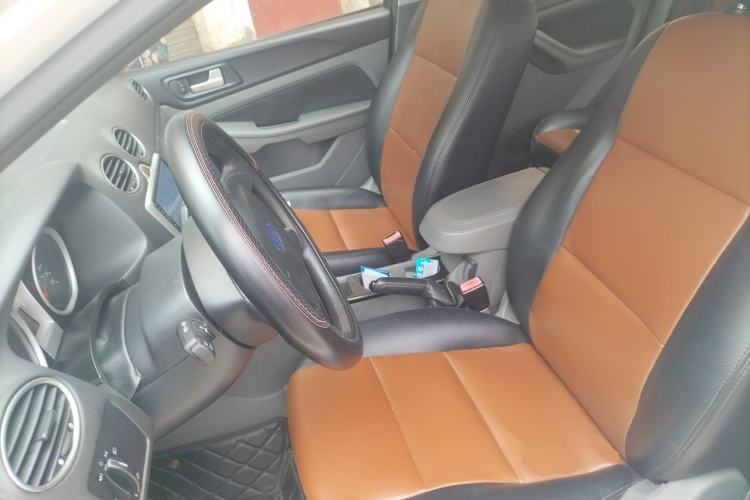 Used Ford Focus 2013 Hatchback Classic 1.8L Automatic Millionth Anniversary Edition Left Front Seat