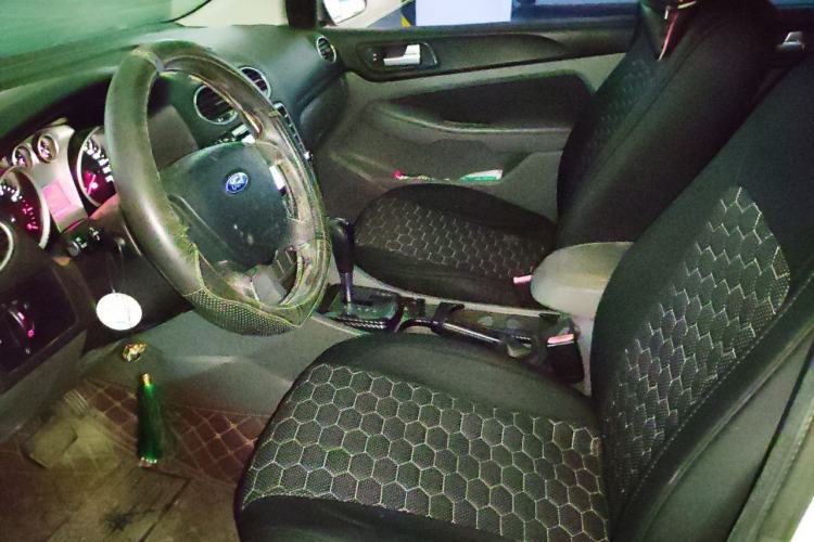 Used Ford Focus 2013 Hatchback Classic 1.8L Automatic Millionth Anniversary Edition Left Front Seat