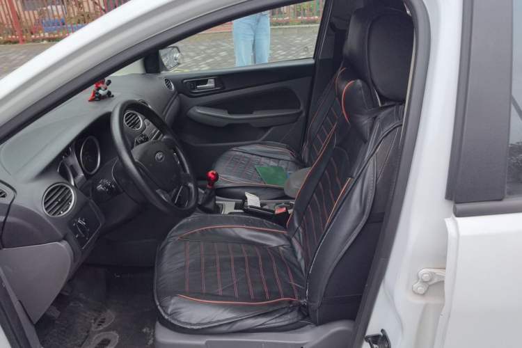 Used Ford Focus 2013 Hatchback Classic 1.8L Manual Millionth Anniversary Edition Left Front Seat