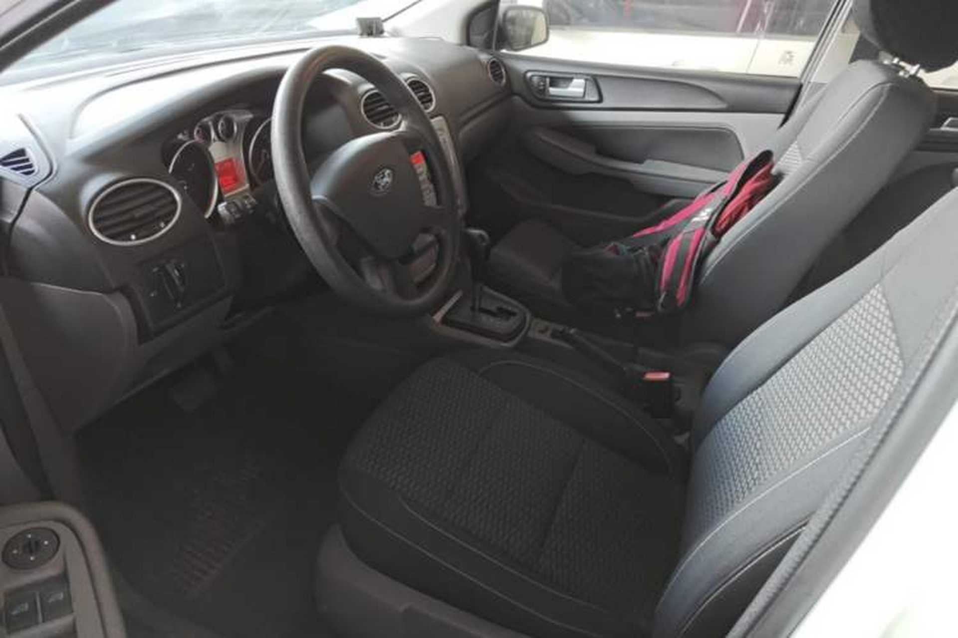 Used Ford Focus 2013 Hatchback Classic 1.8L Automatic Base Model Left Front Seat