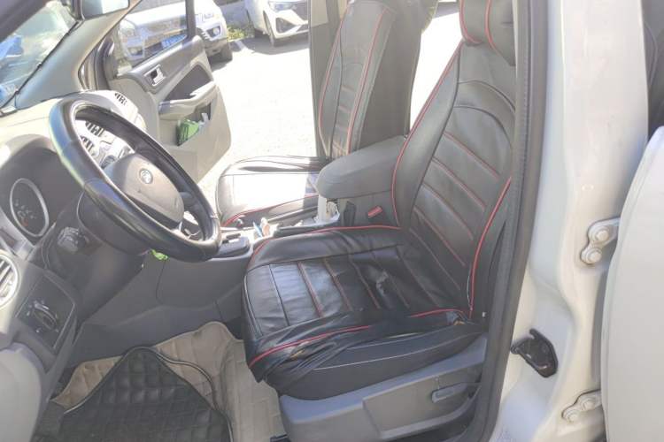 Used Ford Focus 2013 Hatchback Classic 1.8L Automatic Millionth Anniversary Edition Left Front Seat