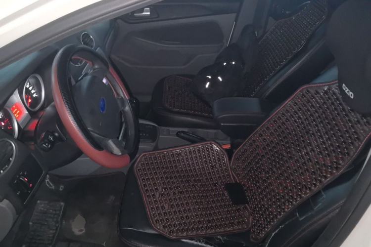 Used Ford Focus 2013 Hatchback Classic 1.8L Automatic Base Model Left Front Seat