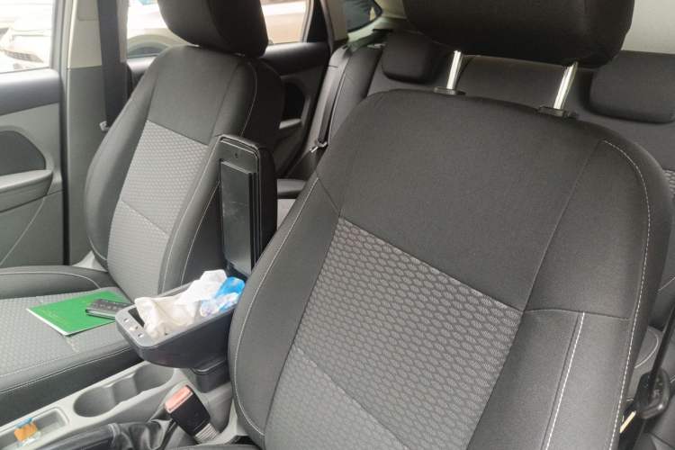 Used Ford Focus 2013 Hatchback Classic 1.8L Automatic Base Model Left Front Seat