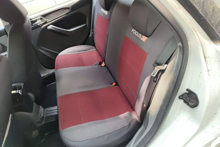 Used Ford Focus 2013 Hatchback Classic 1.8L Manual Base Model Left Rear Seat