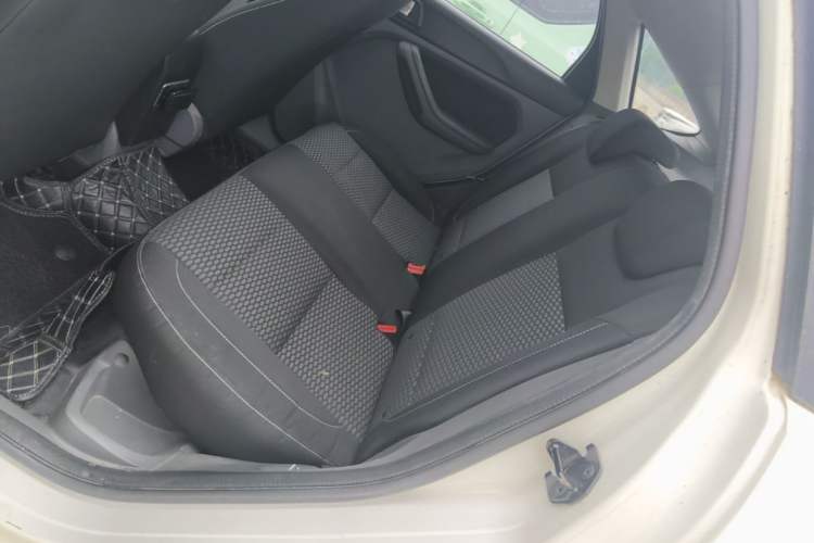 Used Ford Focus 2013 Hatchback Classic 1.8L Manual Base Model Left Rear Seat