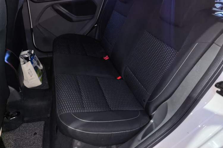 Used Ford Focus 2013 Hatchback Classic 1.8L Manual Base Model Left Rear Seat