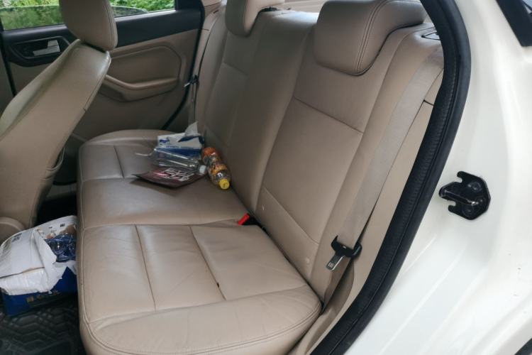 Used Ford Focus 2013 Hatchback Classic 1.8L Automatic Fashion Edition Left Rear Seat