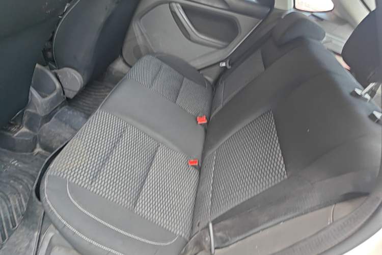 Used Ford Focus 2013 Hatchback Classic 1.8L Manual Base Model Left Rear Seat