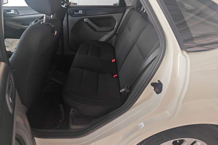 Used Ford Focus 2013 Hatchback Classic 1.8L Manual Base Model Left Rear Seat