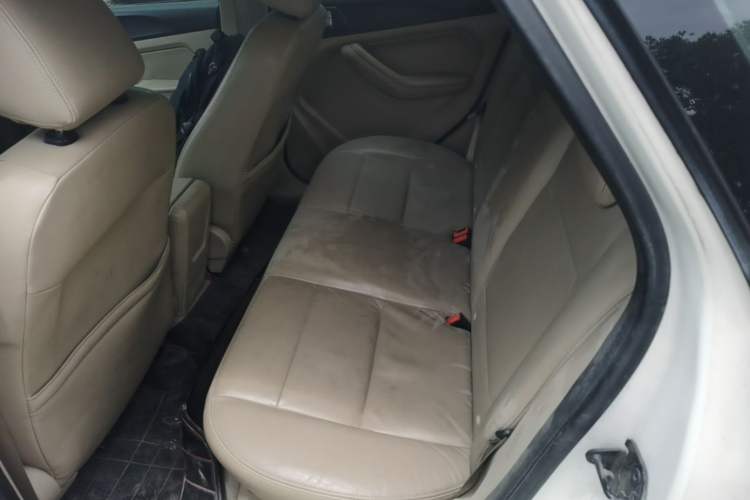 Used Ford Focus 2013 Hatchback Classic 1.8L Automatic Fashion Edition Left Rear Seat