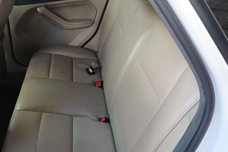 Used Ford Focus 2013 Hatchback Classic 1.8L Automatic Fashion Edition Left Rear Seat