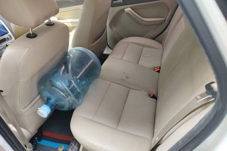 Used Ford Focus 2013 Hatchback Classic 1.8L Automatic Fashion Edition Left Rear Seat