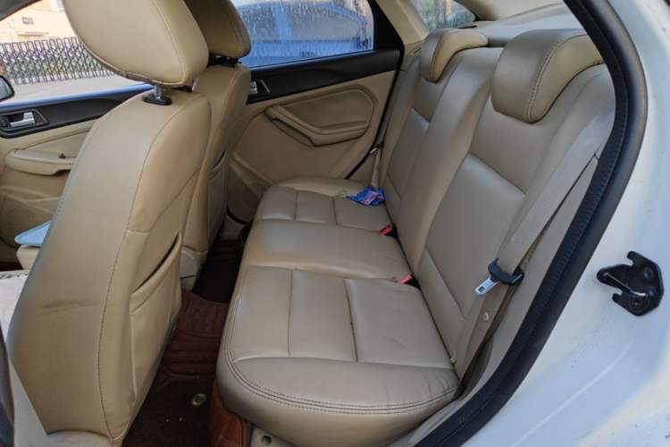Used Ford Focus 2013 Sedan Classic 1.8L Automatic Base Model Left Rear Seat