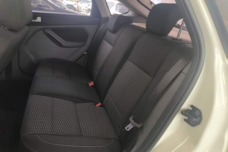 Used Ford Focus 2013 Hatchback Classic 1.8L Automatic Base Model Left Rear Seat