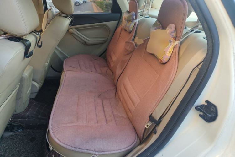 Used Ford Focus 2013 Sedan Classic 1.8L Automatic Fashion Edition Left Rear Seat