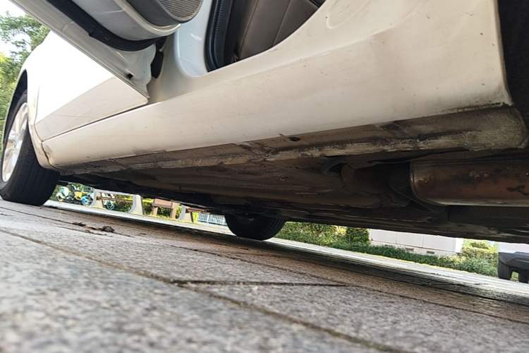 Used Ford Focus 2013 Hatchback Classic 1.8L Automatic Millionth Anniversary Edition Left Side Sill