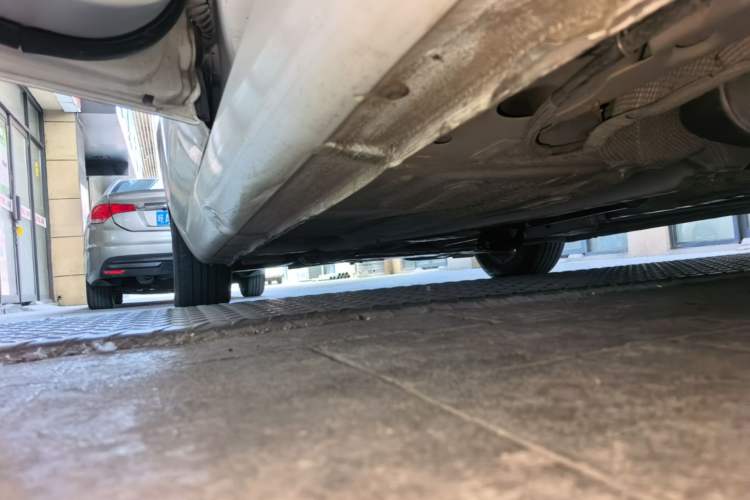 Used Ford Focus 2013 Hatchback Classic 1.8L Automatic Base Model Left Side Sill