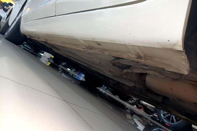 Used Ford Focus 2013 Hatchback Classic 1.8L Manual Base Model Left Side Sill