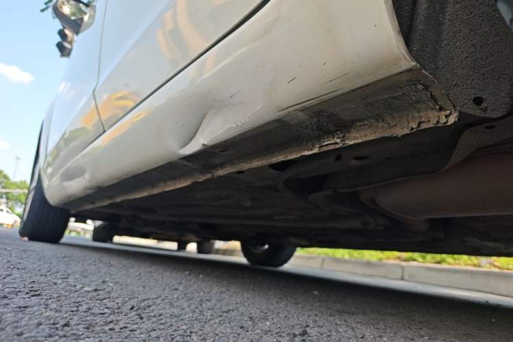 Used Ford Focus 2013 Hatchback Classic 1.8L Manual Base Model Left Side Sill