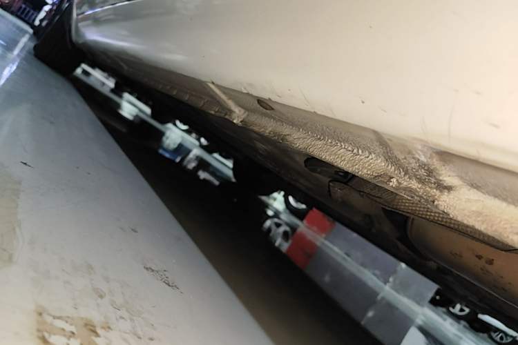 Used Ford Focus 2013 Hatchback Classic 1.8L Automatic Base Model Left Side Sill