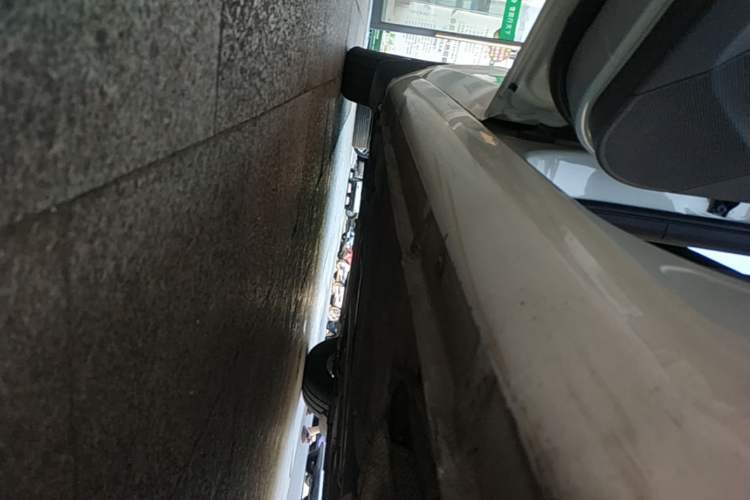 Used Ford Focus 2013 Hatchback Classic 1.8L Automatic Base Model Left Side Sill