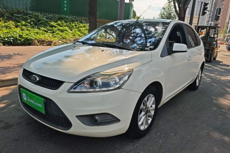 Used Ford Focus 2013 Hatchback Classic 1.8L Manual Base Model Guazi used car, China used car export, Used car for sale, Used  cars, Cheapest cars for sale